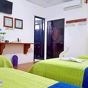 Hostel La Mirada Del Solitario George, Puerto Ayora (Galapagos Islands)